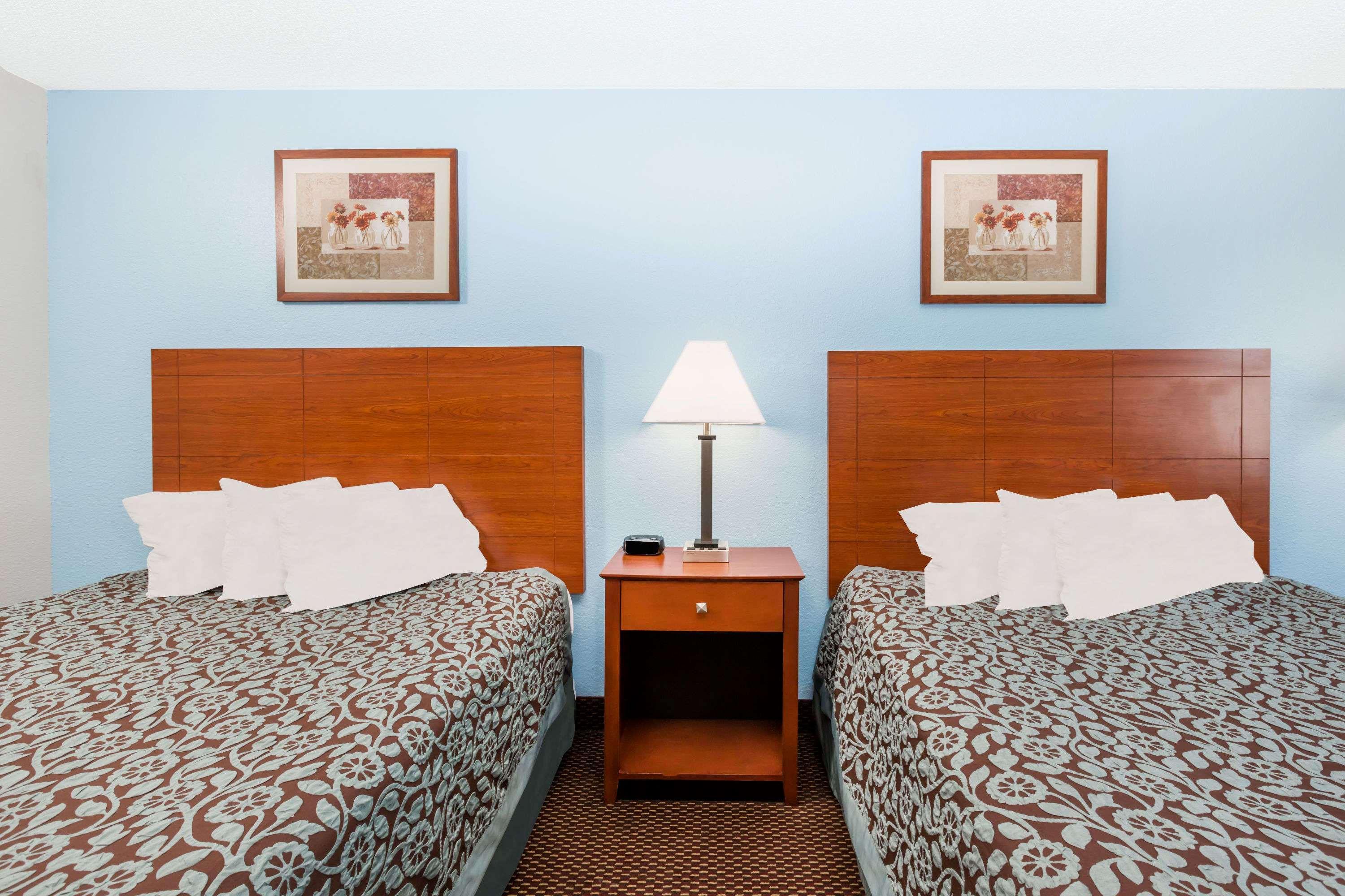 Days Inn By Wyndham Ankeny - Des Moines Exterior foto