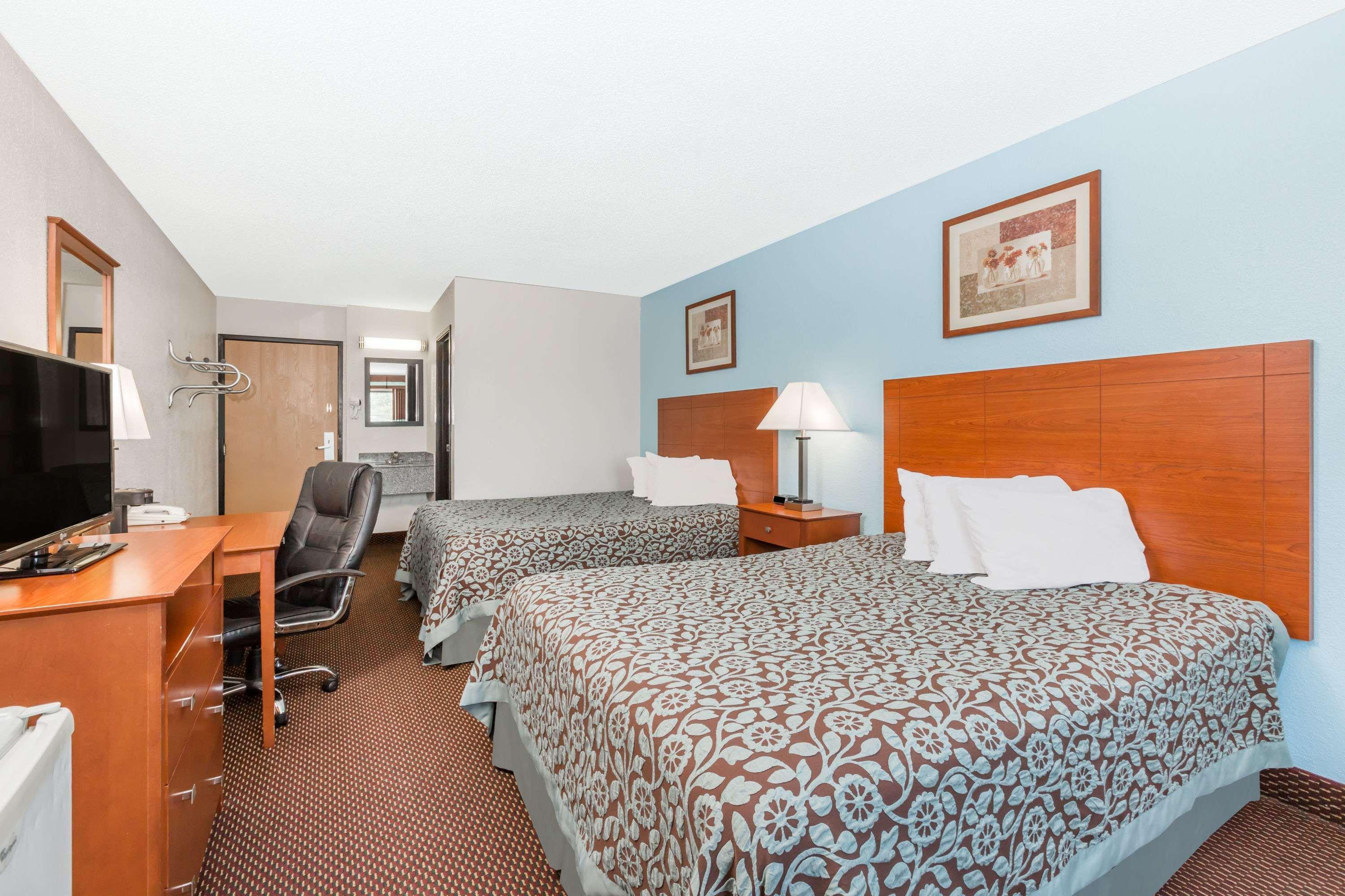 Days Inn By Wyndham Ankeny - Des Moines Exterior foto